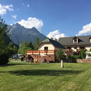 ferme-noemie-bourg-doisans.hotels-rhonealpes.com/